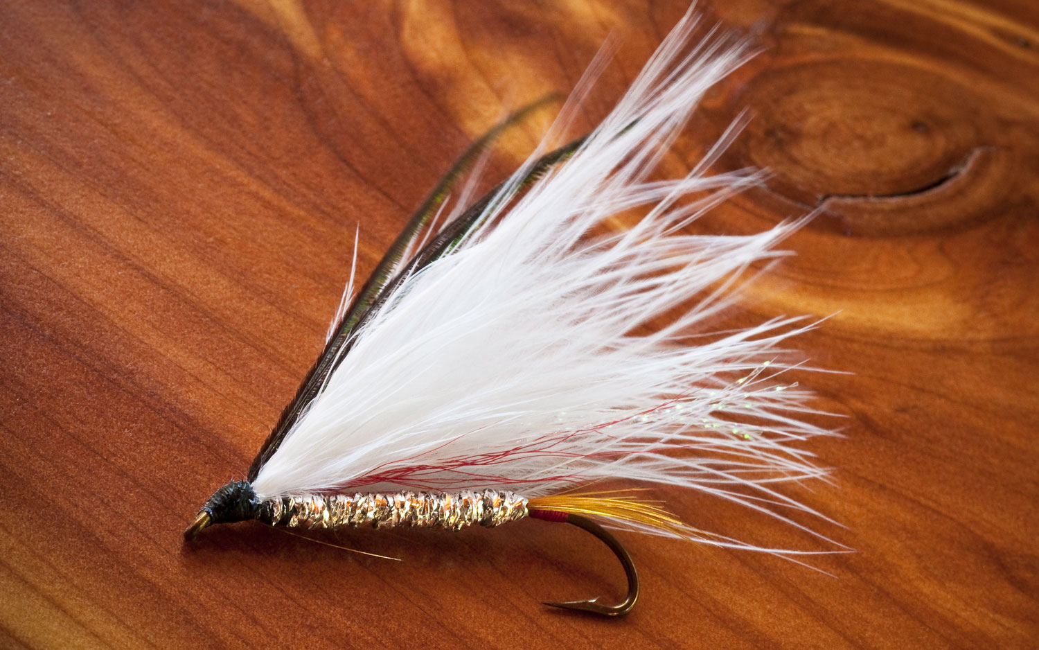 Tie The White Marabou Streamer - Fly Fishing